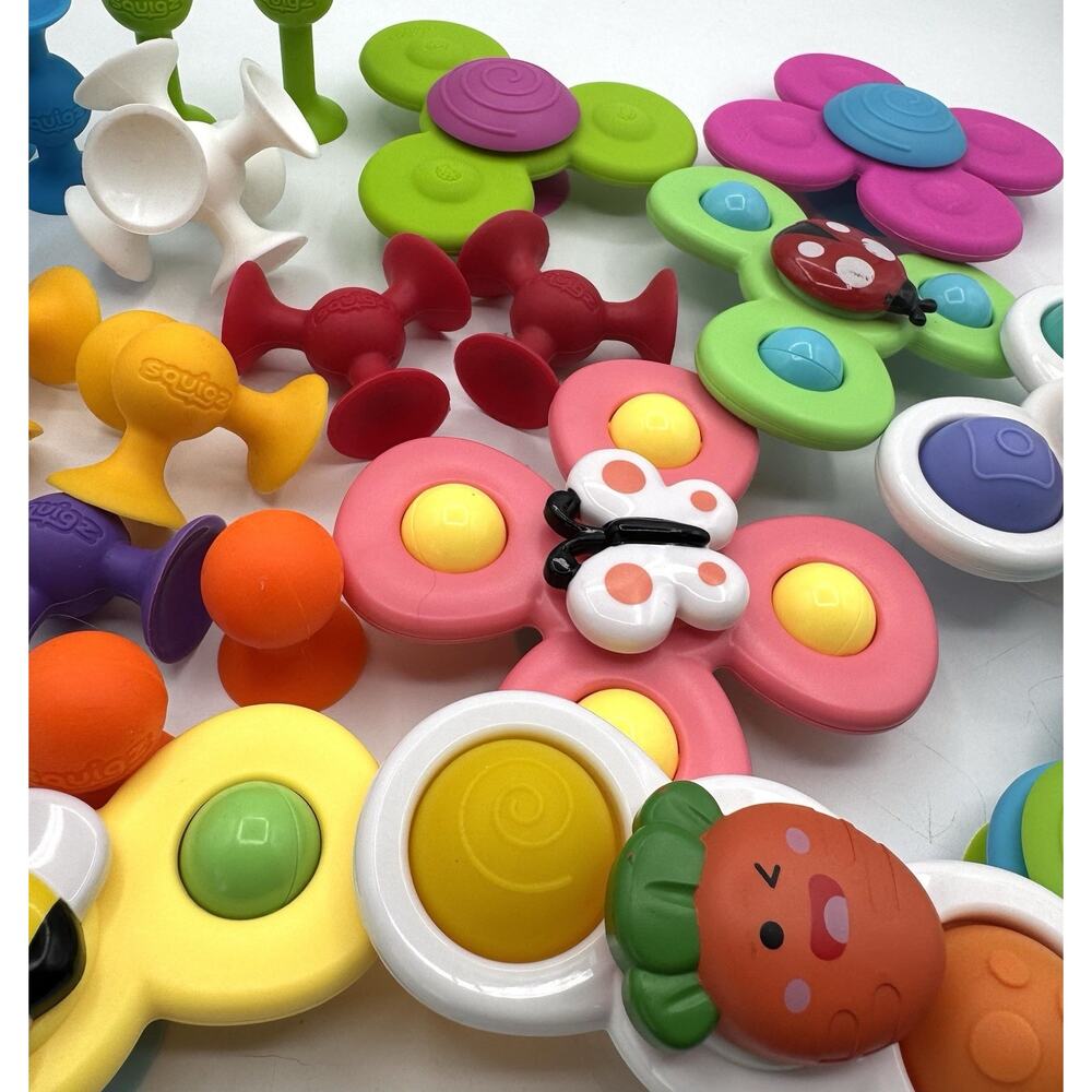 Fat Brain Toys Whirly Squigz Suction Little Brainies Suckers Lot of 25 - Picture 9 of 11